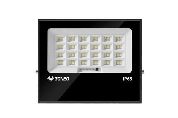 Đèn pha năng lượng mặt trời Goneo GN-C300B-AJ