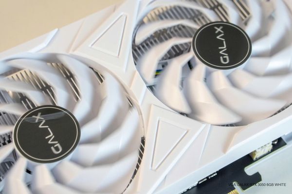 Card màn hình GALAX RTX 3050 6GB EX Geforce - Màu trắng