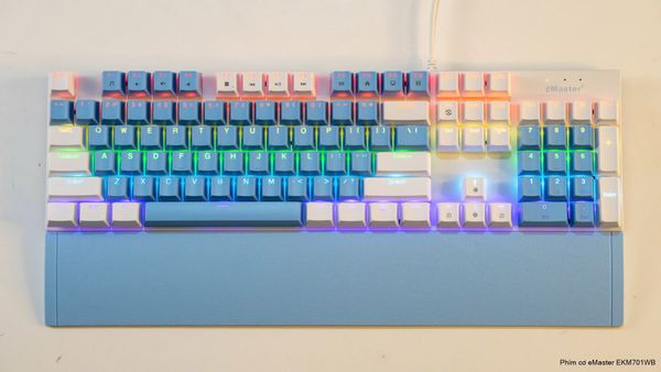 Bàn phím cơ Gaming eMaster EKM701WB - Màu trắng xanh