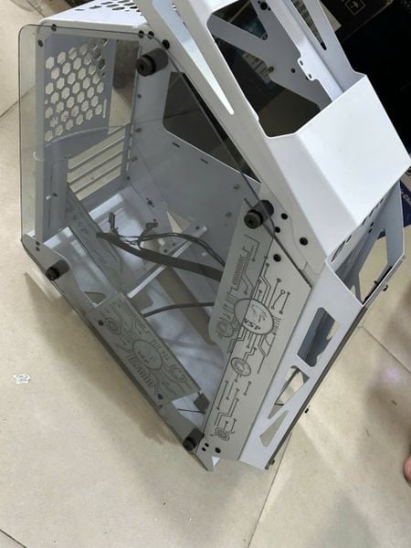 Thùng máy vỏ case máy tính VSP GAMING ES1 - Trắng (2ND, không box)