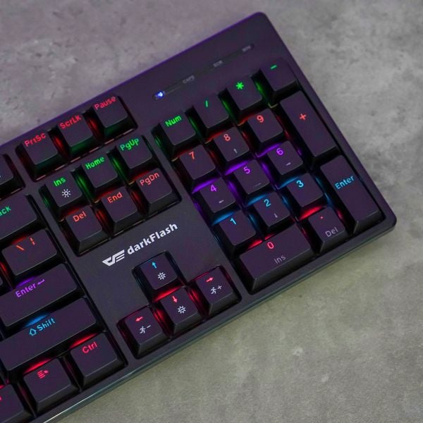 Bàn phím Gaming có dây Darkflash DK100 Blue Switch - Màu đen