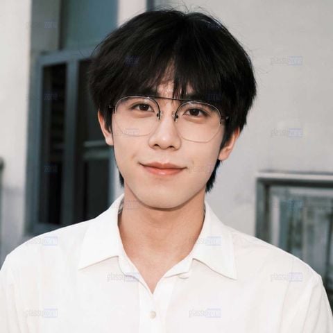 Gọng kính Avery Cain