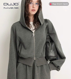  Set Hoodie & Chân Váy A-Line – Năng Động & Thanh Lịch 