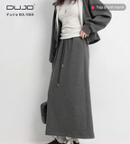  Set Hoodie & Chân Váy A-Line – Năng Động & Thanh Lịch 