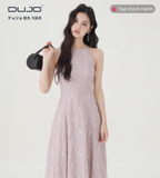  Váy Voan Thêu Hoa Cổ Yếm – Bay Bổng & Thanh Khiết 