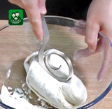  Dụng Cụ Trộn Bột Inox Siêu Tiện – Nhào Bột Cực Dễ, Không Dính Tay 