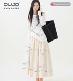  Chân Váy Dài A-Line Họa Tiết Graffiti – Phóng Khoáng & Đậm Chất Nghệ 