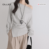  Áo Thun Lệch Vai “Design Minimal” – Kẻ Sọc Xám Trắng Thanh Lịch 