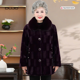  Áo nhung lót lông dày dặn tặng mẹ dịp Tết 