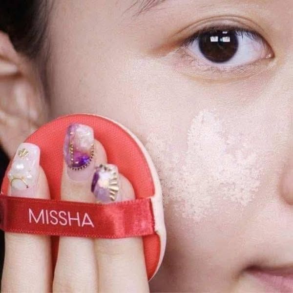 Phấn Nước Missha Velvet Finish Cushion 15g (Hộp Đỏ)