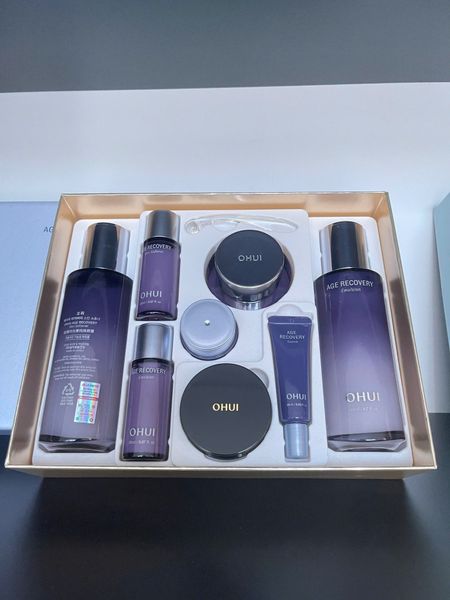 [ Tem LG ] Bộ Dưỡng Da Phục Hồi Da OHUI Age Recovery Special Set 8 món