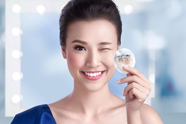 Nước Tẩy Trang Evoluderm Eau Micellaire 250ml - 500ml