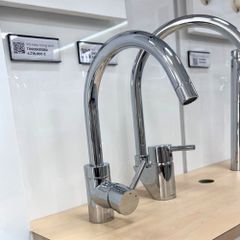 Vòi rửa bát TOTO TX605KESBR nóng lạnh