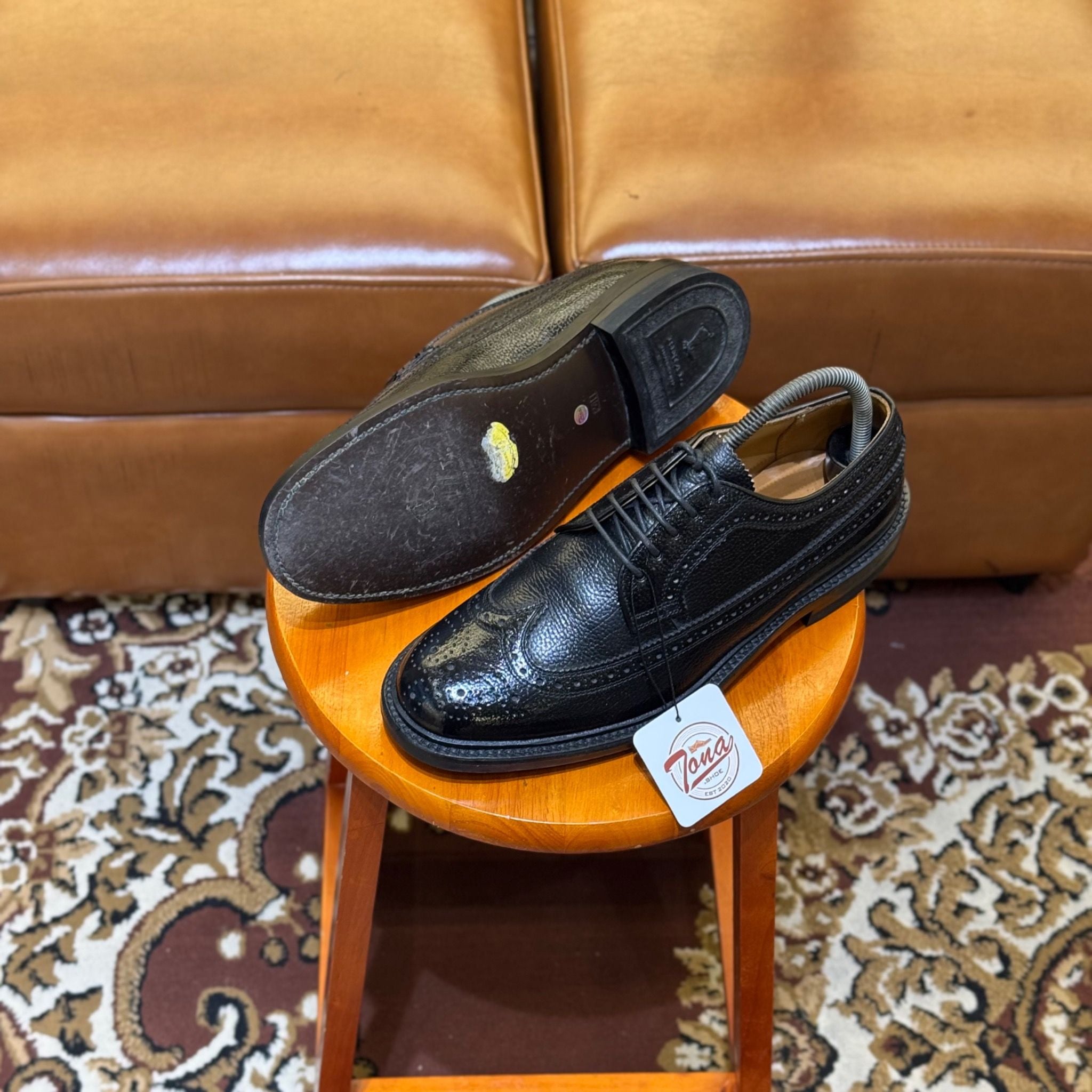 [Size 38] Giày Wingtips Longwing Da Bò Hạt Đen SI4325 – tonashoe