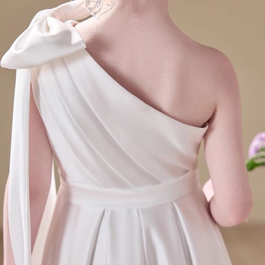  P25_166. Đầm Dạ Hội Lệch Vai Dáng Dài Trắng 