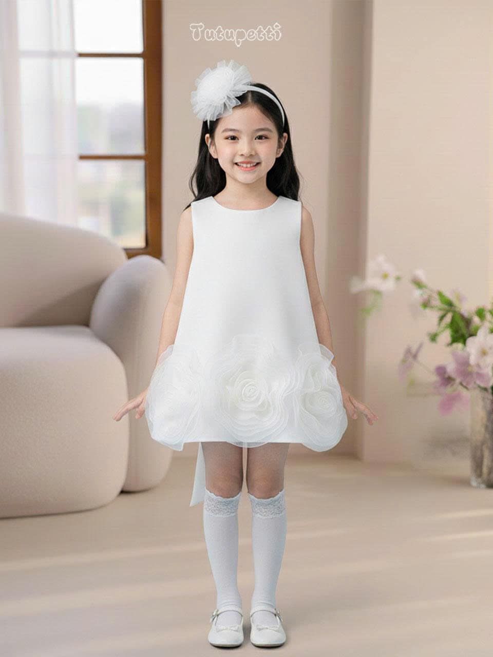  P25_228. Đầm Suông Hoa Trắng 