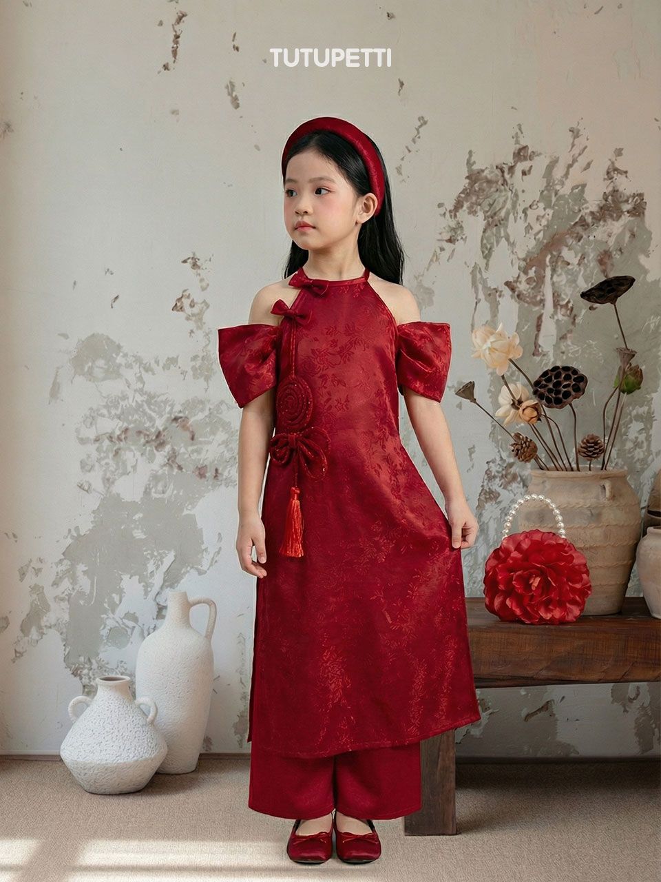  AD26_06. Áo Dài Cách Tân Lụa Yếm Đỏ 