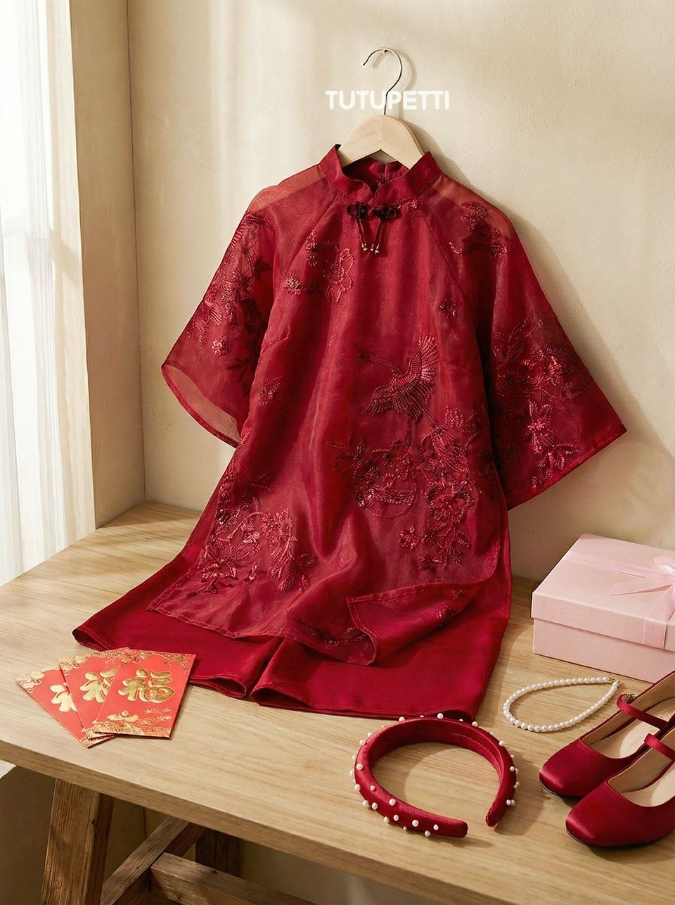  AD26_08. Áo Dài Cách Tân Vân Hoa Đỏ 