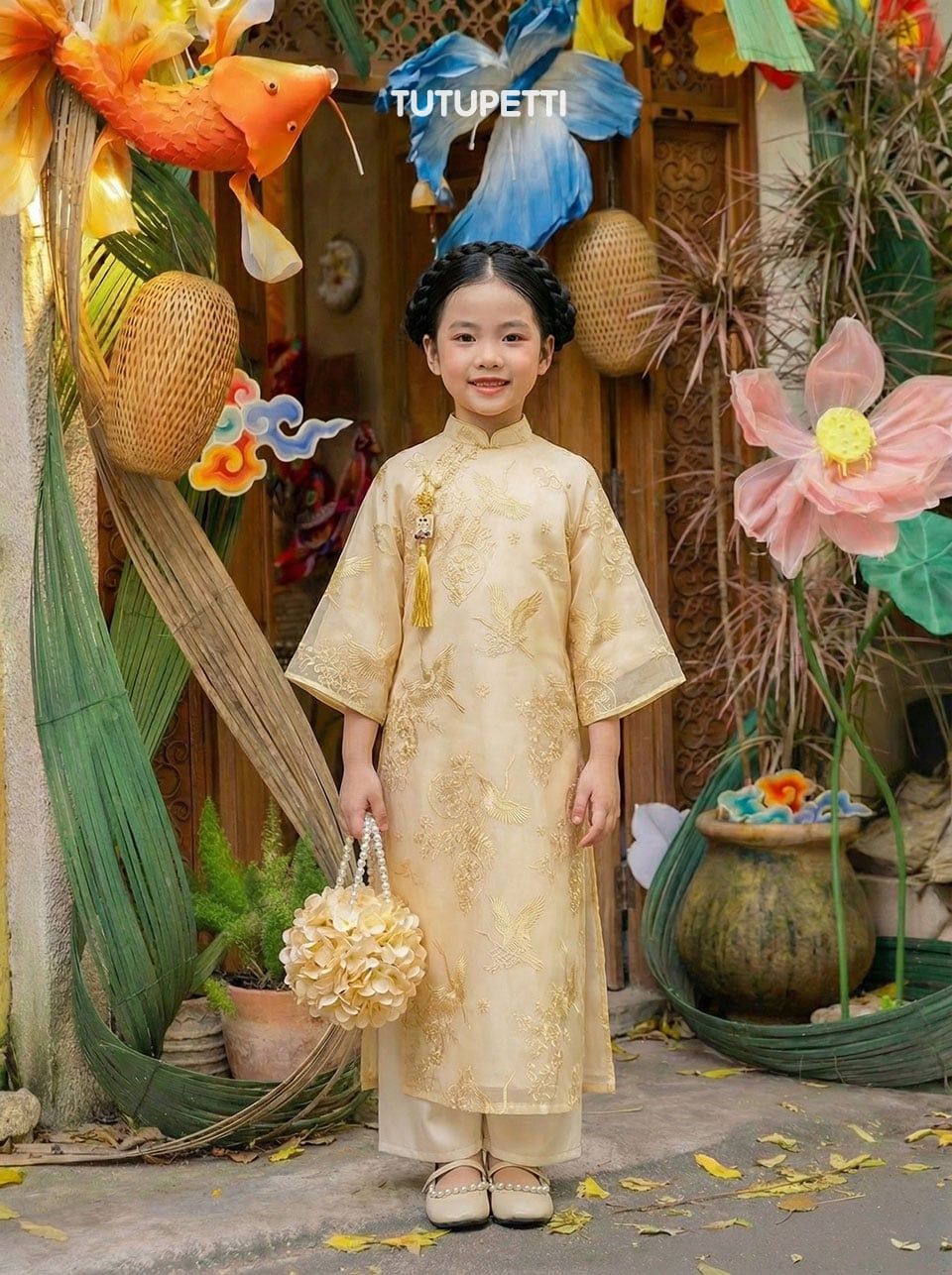  AD26_08. Áo Dài Cách Tân Vân Hoa Vàng 