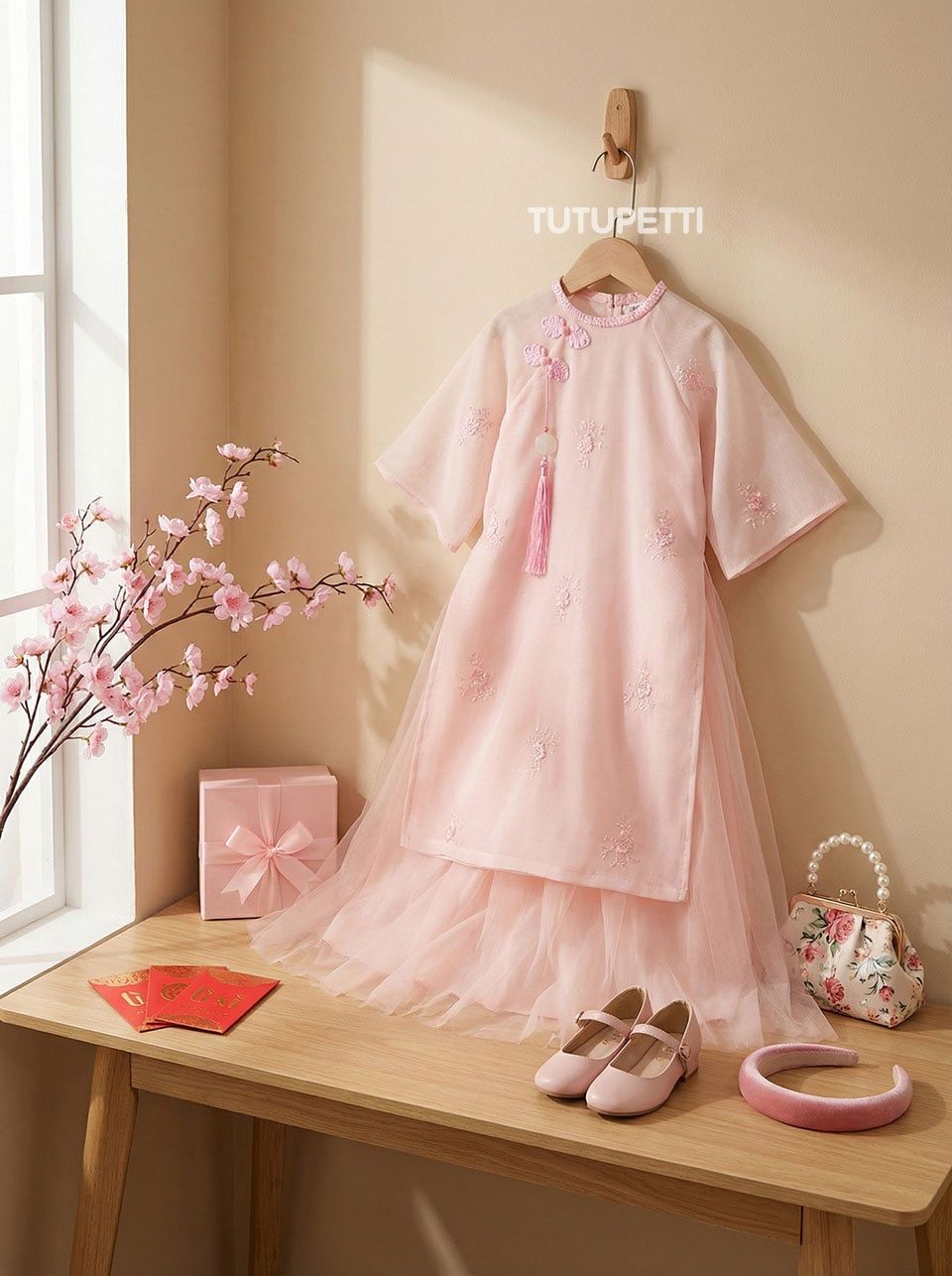  AD25_01. Áo Dài Cách Tân Thêu Hoa Hồng 