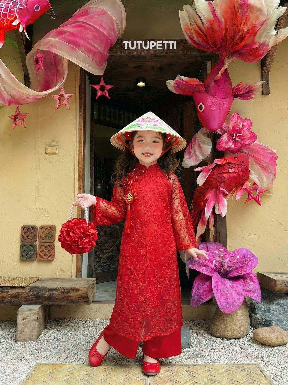  AD26_24. Áo Dài Cách Tân Ren Đỏ 