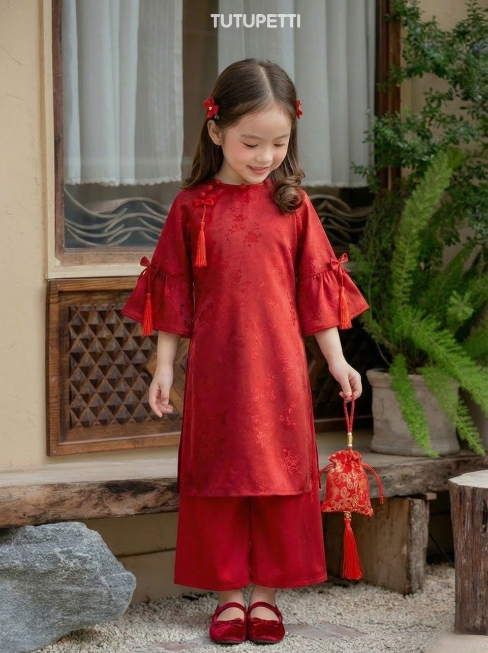  AD26_25. Áo Dài Cách Tân Nơ Đỏ 