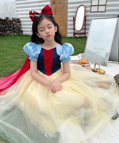  P23_143. Đầm Công Chúa Bạch Tuyết 