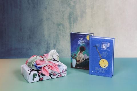 Combo Phụ nữ và thơ ca