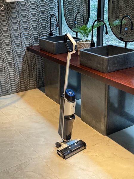 Máy lau nhà hút bụi thông minh ULTTY model SCW18 màu trắng