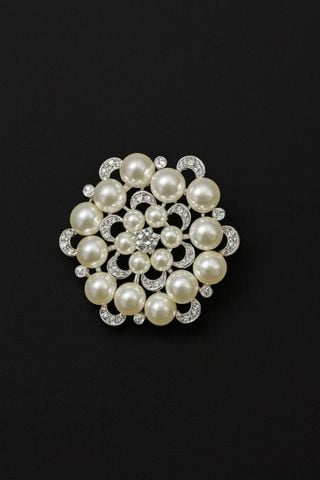 Cài Áo Đính Ngọc Đá Phong Cách Cho Phái Đẹp ( Chất Liệu Bạc )