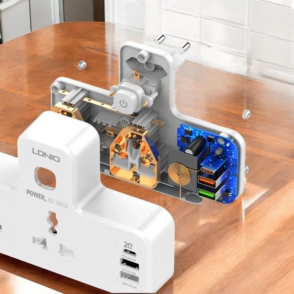 Ổ Cắm Điện Mở Rộng LDNIO SC2311 Gồm 2 Chấu 2 cổng USB-A