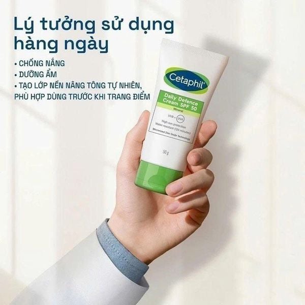 Gel dưỡng da và chống nắng dịu lành hàng ngày dành cho da nhạy cảm Cetaphil Sun SPF 50