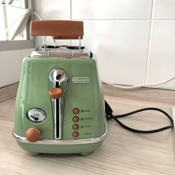 Máy nướng bánh mì Delonghi CTOV2103