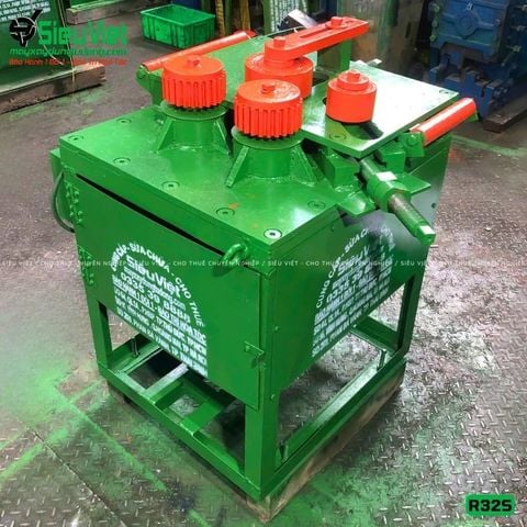 Thuê Tháng Máy uốn tròn sắt phi 12-32mm R32, R32S Nhật Bản (Điện 380V, 3 Pha)