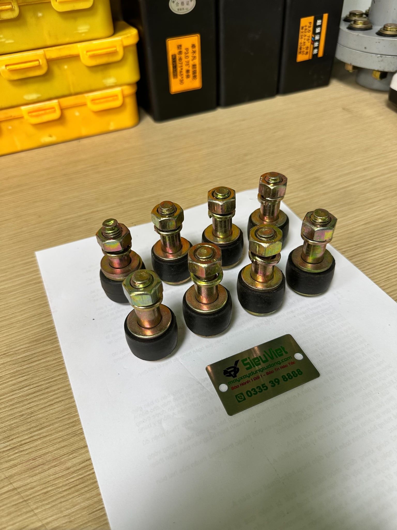 Ốc khớp nối trục hộp số và mô tơ vận thăng VTSV1000 (S)