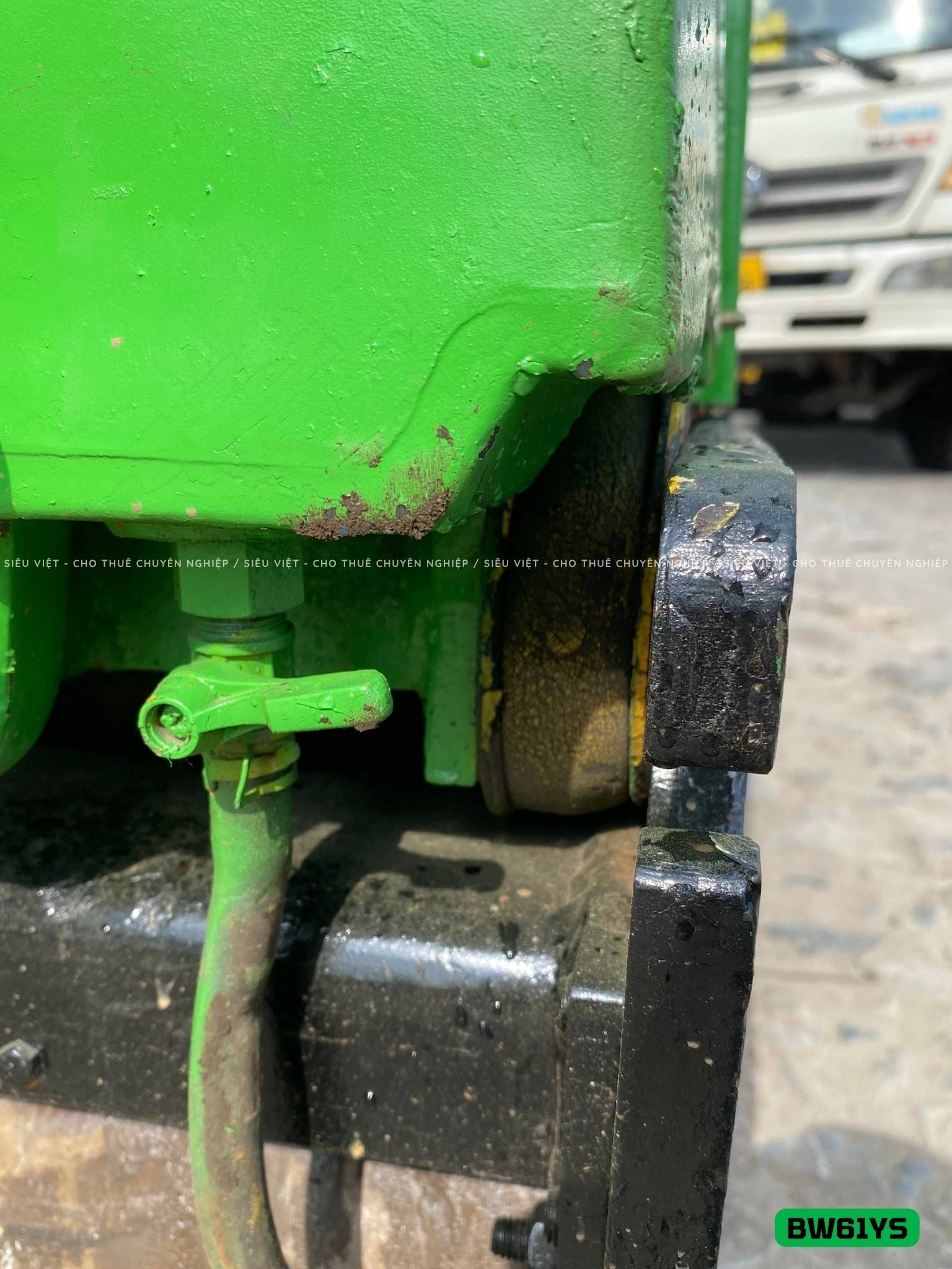 Xe lu rung dắt tay 580Kg Bomag BW61YS Nhật Bản (N61228042)