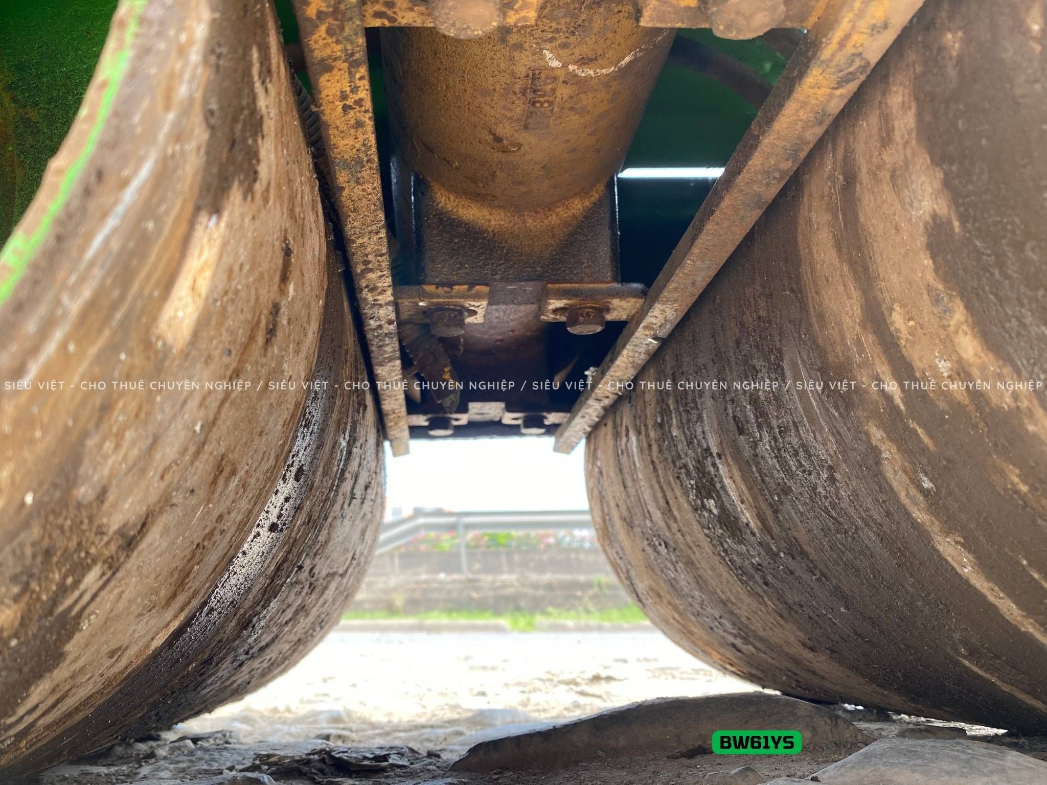 Xe lu rung dắt tay 580Kg Bomag BW61YS Nhật Bản (N61228042)