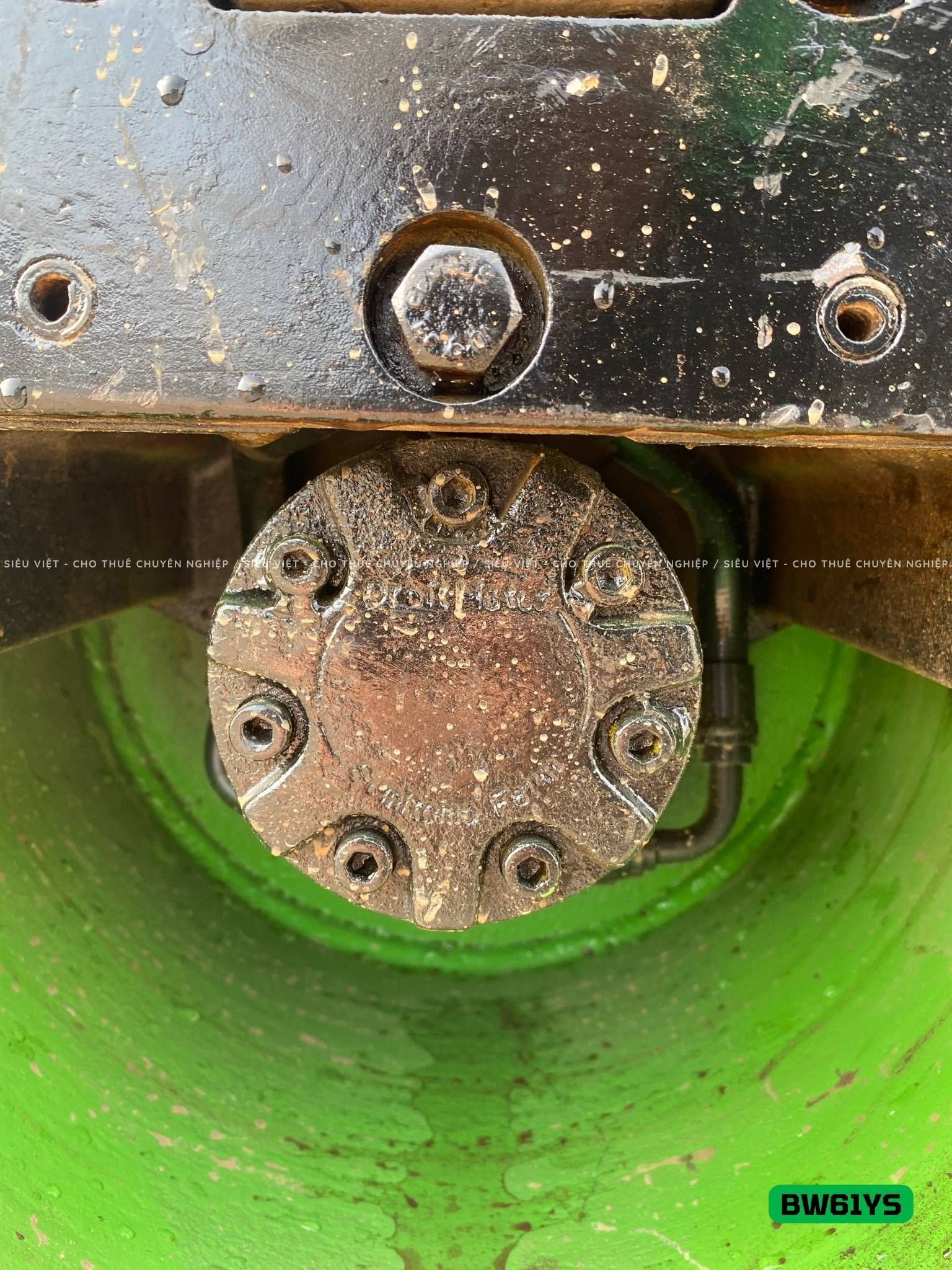 Xe lu rung dắt tay 580Kg Bomag BW61YS Nhật Bản (N61228042)