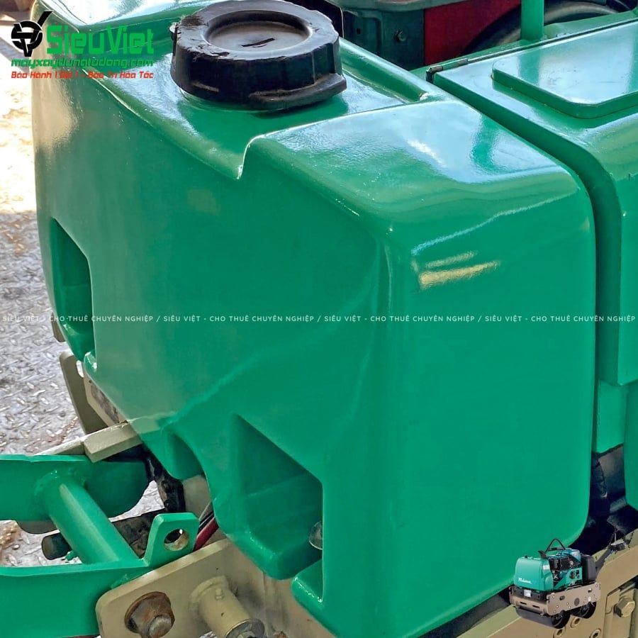 Bồn nước tưới xe lu dắt tay