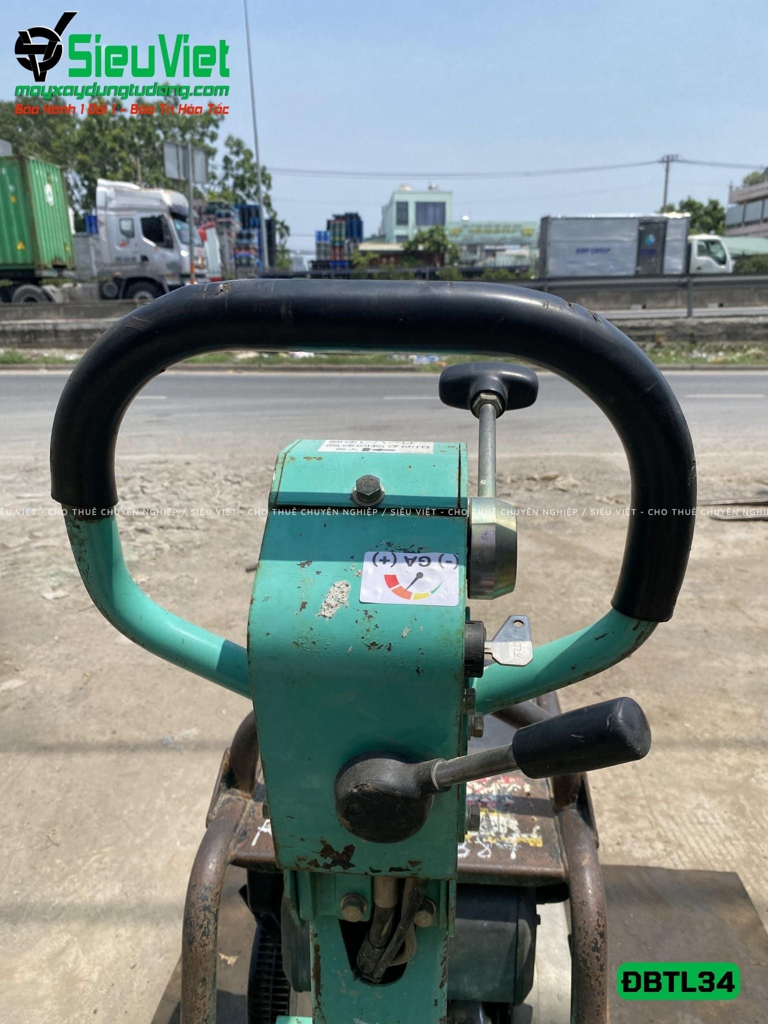 Cũ, Loại 2 - Máy đầm bàn thuỷ lực DBTL34 300-400Kg - Dầu Diesel
