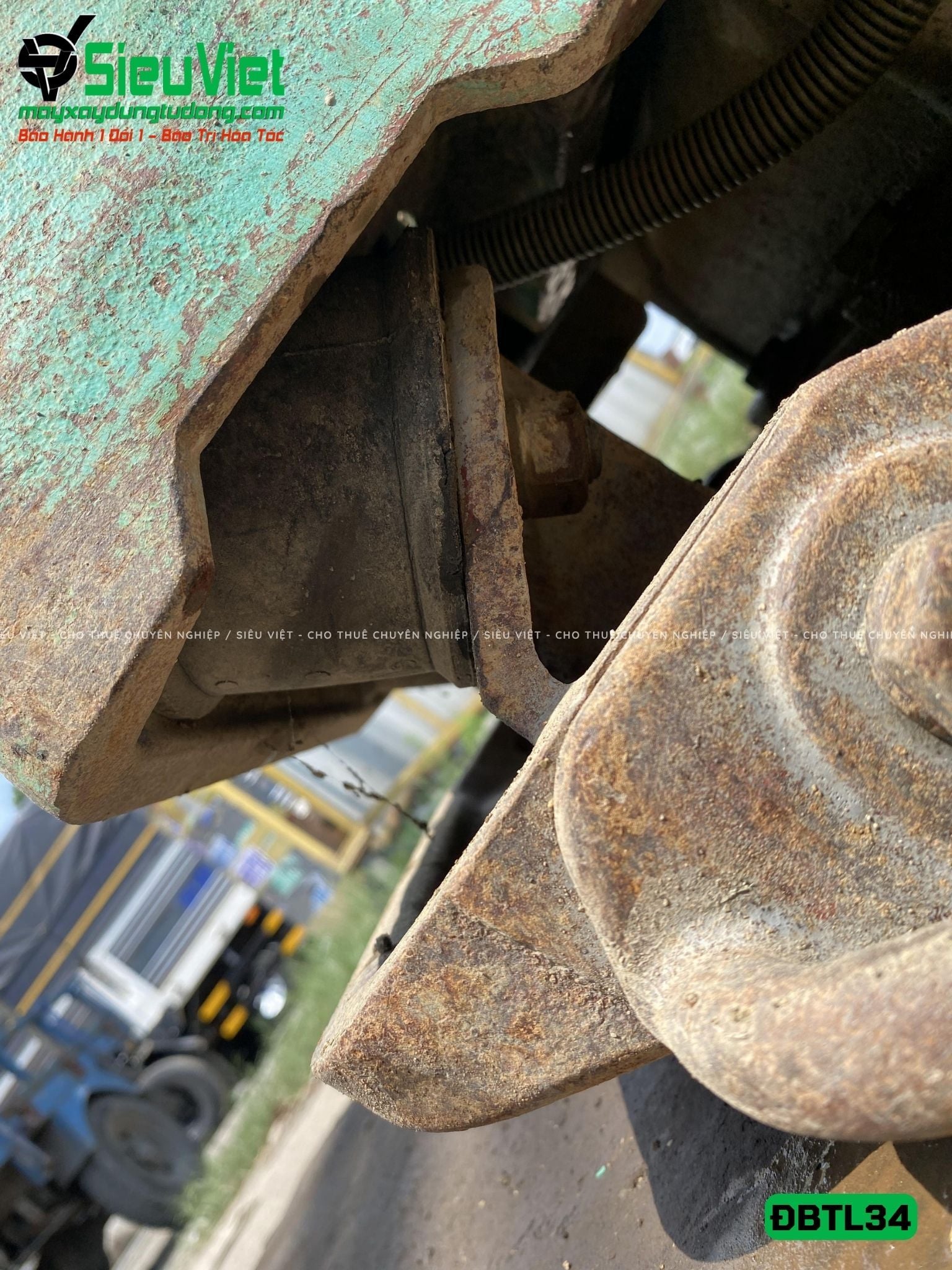 Cũ, Loại 2 - Máy đầm bàn thuỷ lực DBTL34 300-400Kg - Dầu Diesel