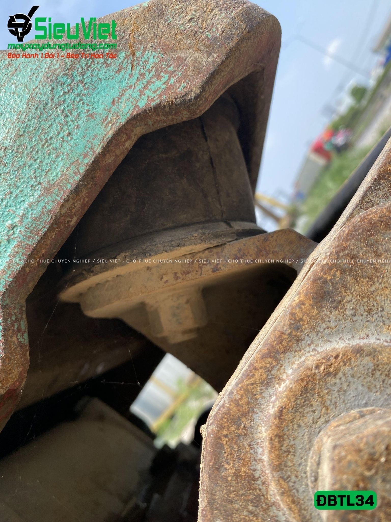 Cũ, Loại 2 - Máy đầm bàn thuỷ lực DBTL34 300-400Kg - Dầu Diesel