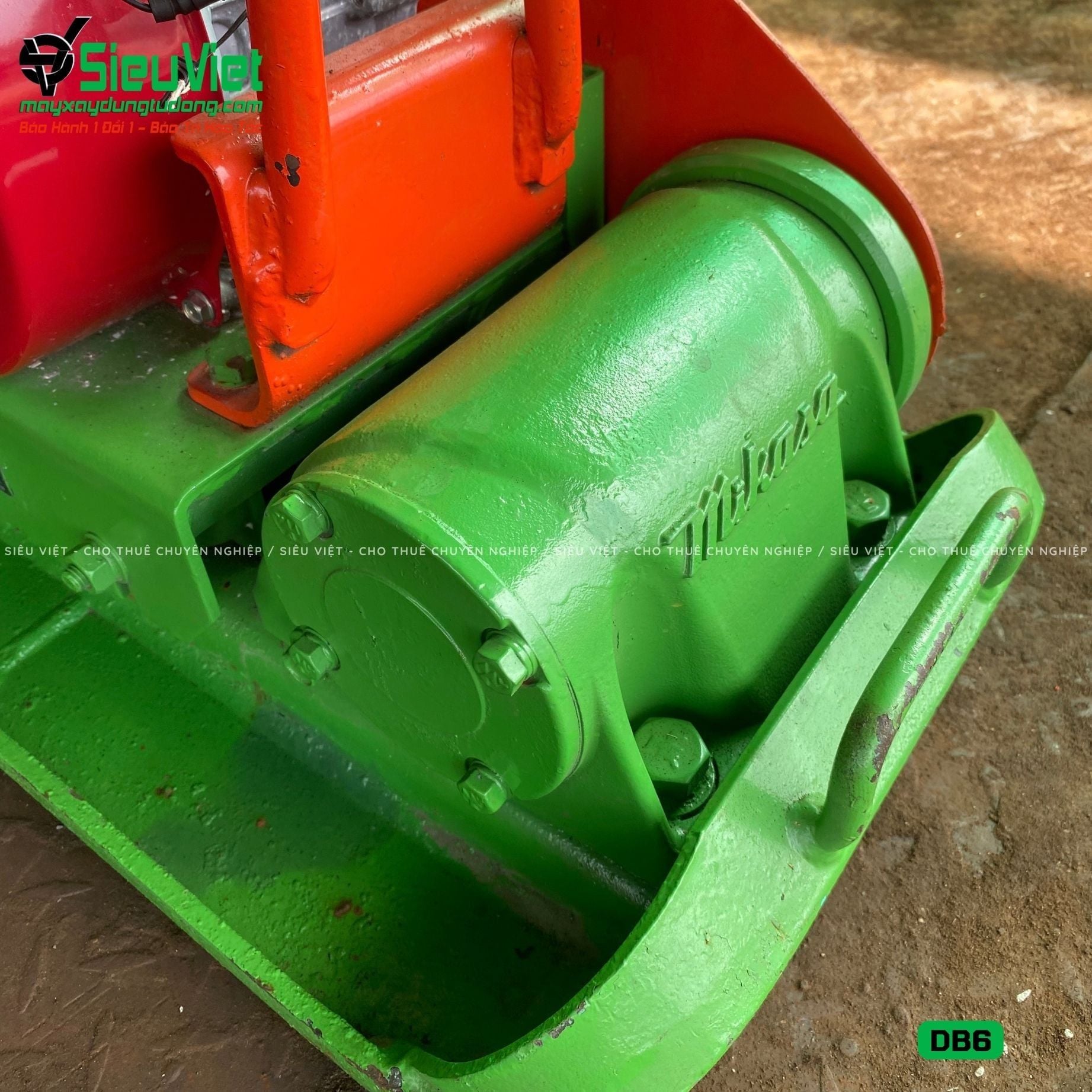 Thuê Ngày Máy đầm bàn DB6 50-70Kg (Xăng)