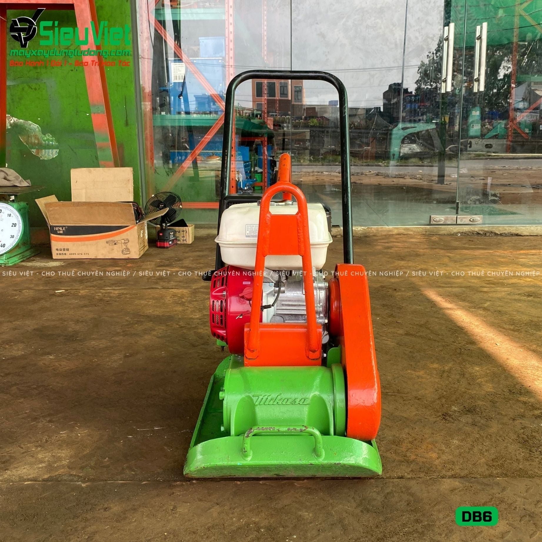Thuê Ngày Máy đầm bàn DB6 50-70Kg (Xăng)