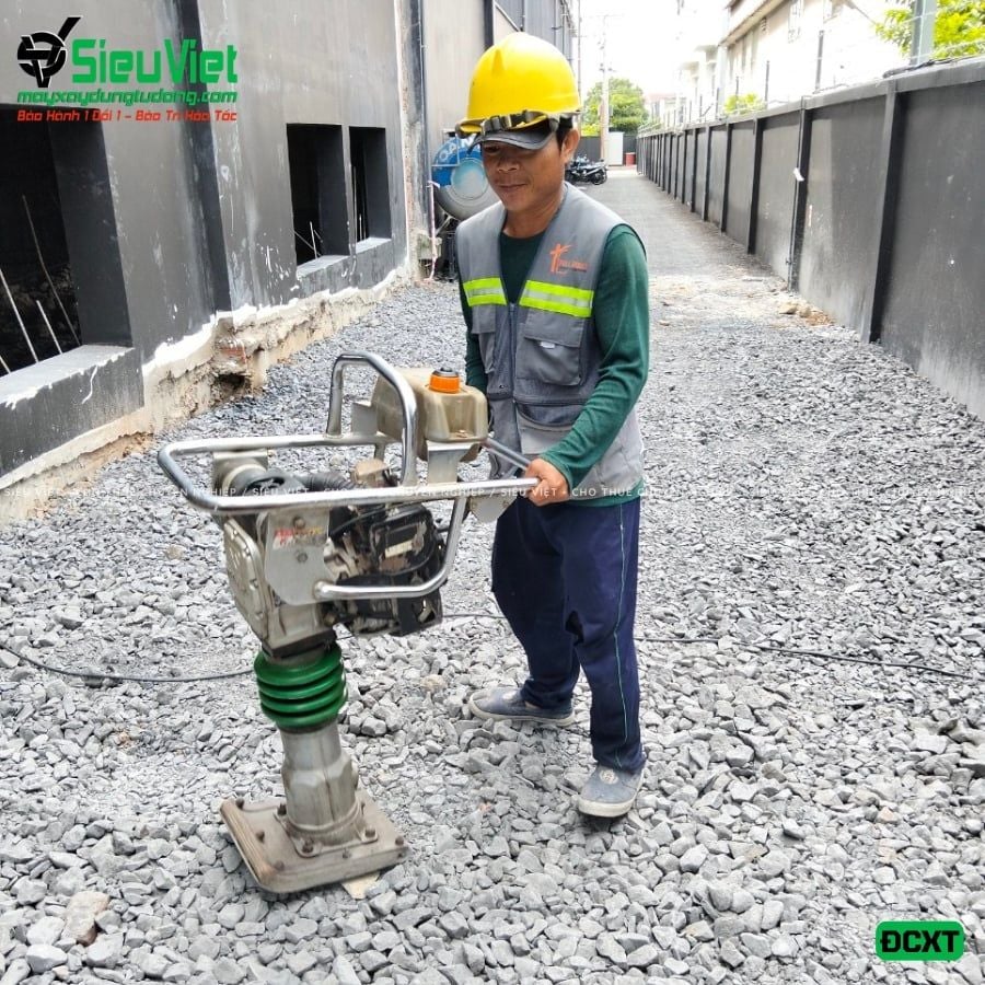 Thuê Ngày Máy đầm cóc DC6 55-65kg (Xăng)