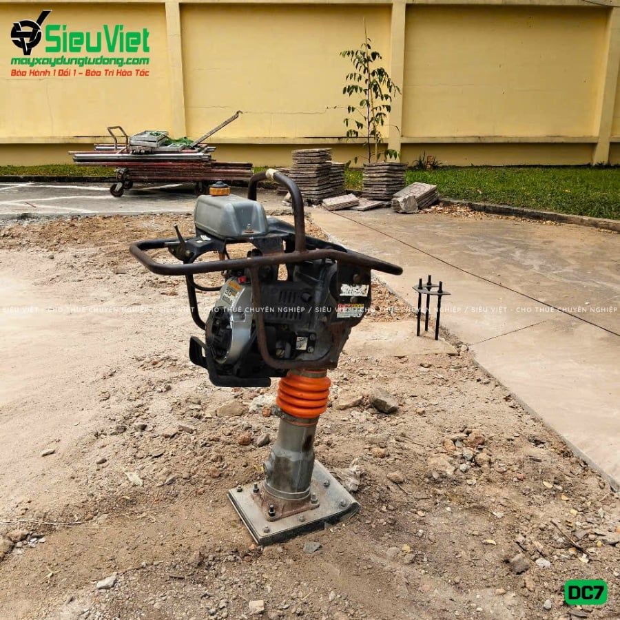 Thuê Ngày Máy đầm cóc DC7 70-80kg (Xăng)