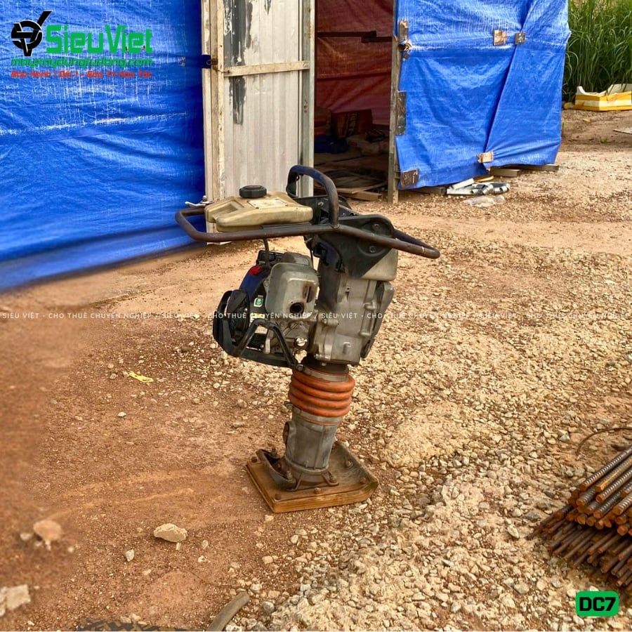 Thuê Tháng Máy đầm cóc DC7 70-80kg (Xăng)