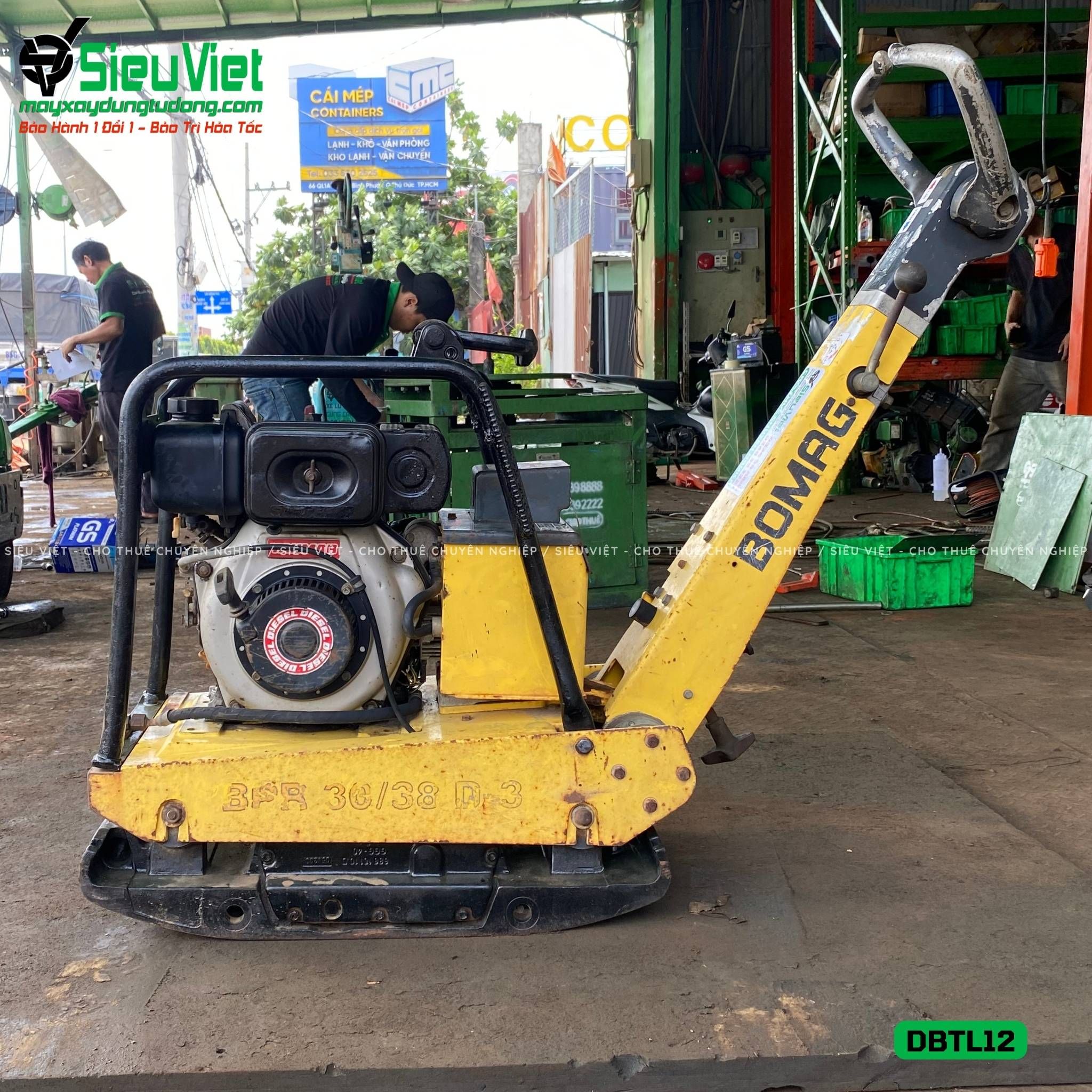 Thuê Tháng Máy đầm bàn thuỷ lực DBTL12 100-250kg (Xăng)