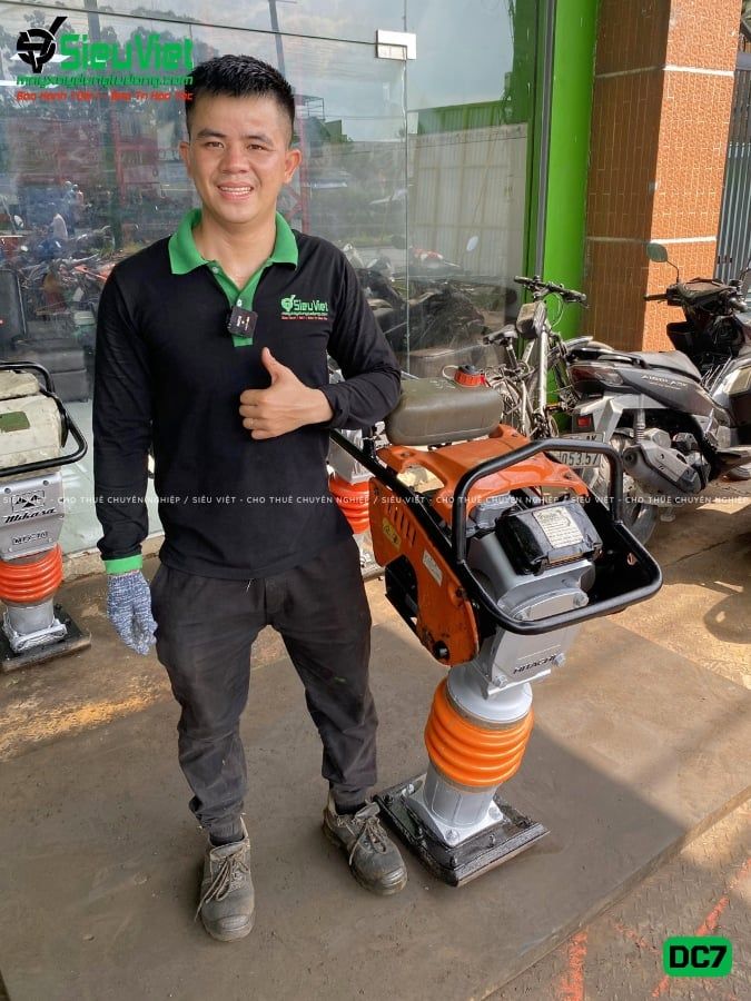 Thuê Ngày Máy đầm cóc DC7 70-80kg (Xăng)