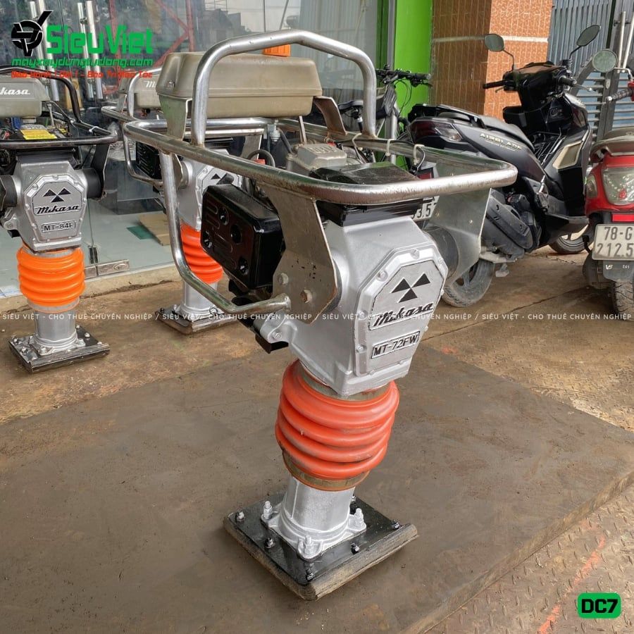 Thuê Tháng Máy đầm cóc DC7 70-80kg (Xăng)